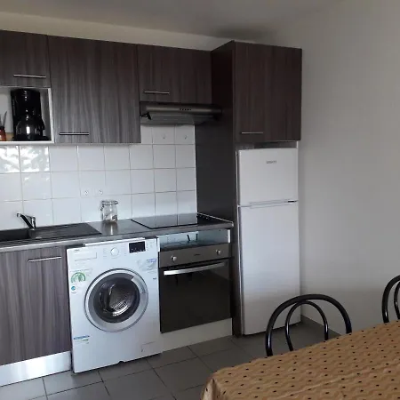 Bel En Résidence Avec Parking Privé Apartamento