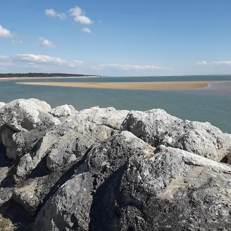 Apartamento Bel En Résidence Avec Parking Privé